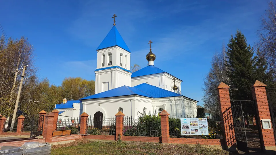 Храм Рождества Христова, Березовка: вид снаружи